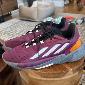Adidas Men's Burgundy and Gray Sneakers